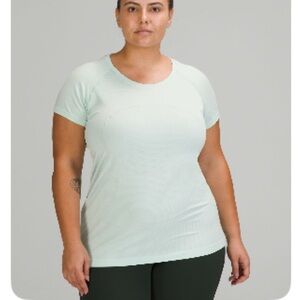 Lululemon Swiftly Tech Short-Sleeve 2.0
